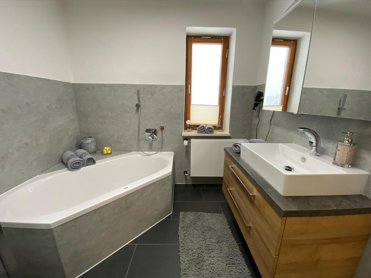 Mitten Im Bayerischen Wald-95M² Wohnung + *Netflix* Direkt Am Skilift! Schöfweg Екстериор снимка